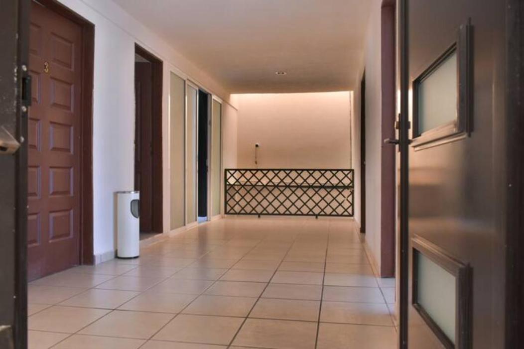1 Venator House Boutique Aparthotel เลออน ภายนอก รูปภาพ